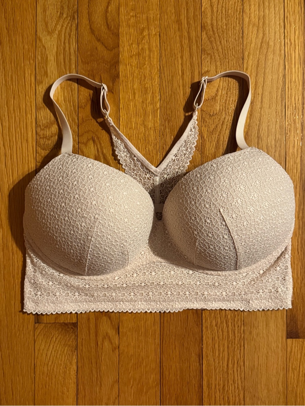 Victoria's Secret Body by Victoria Padded No-Wire Wireless Bra Pink